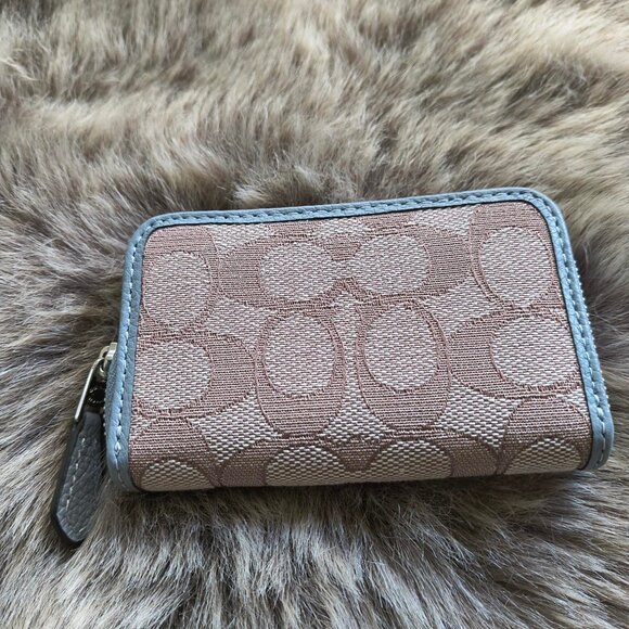COACH  Jacquard Signature Wallet and Card Case - Picture 4 of 5